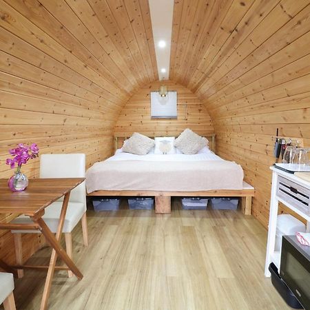 The Pod At Bank House Farm Villa Stafford Eksteriør bilde